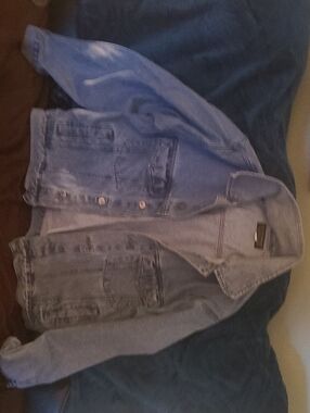 Legendary Gold Light Blue Denim Jacket Vintage- Casual Button-Up Size Large